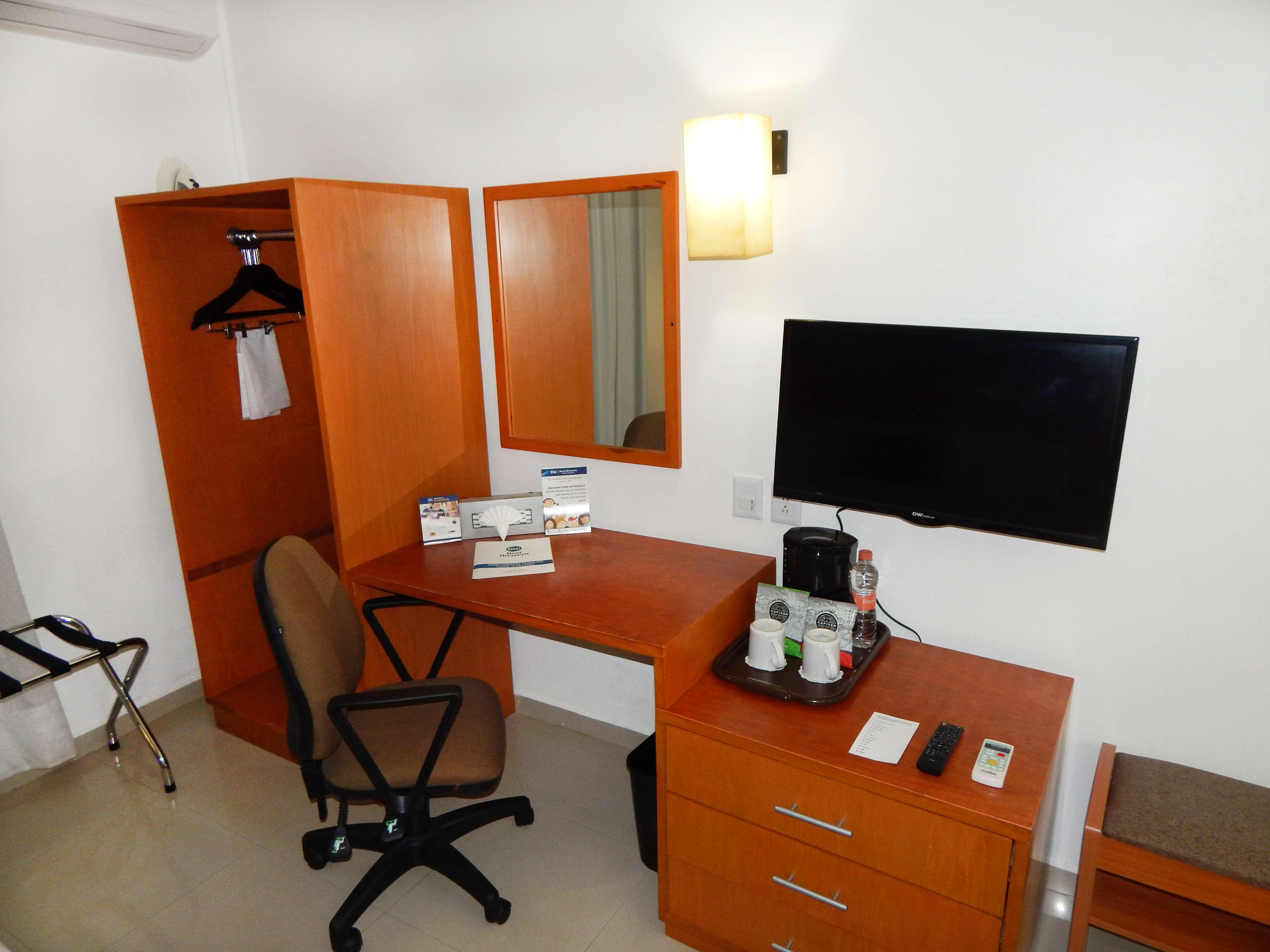 เบสต์ เวสเทิร์น มินาติตลัน Hotel มินาติทลัน ภายนอก รูปภาพ